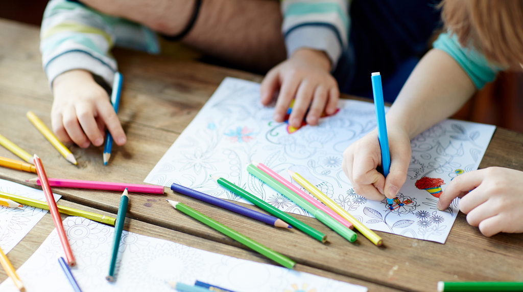 children drawing